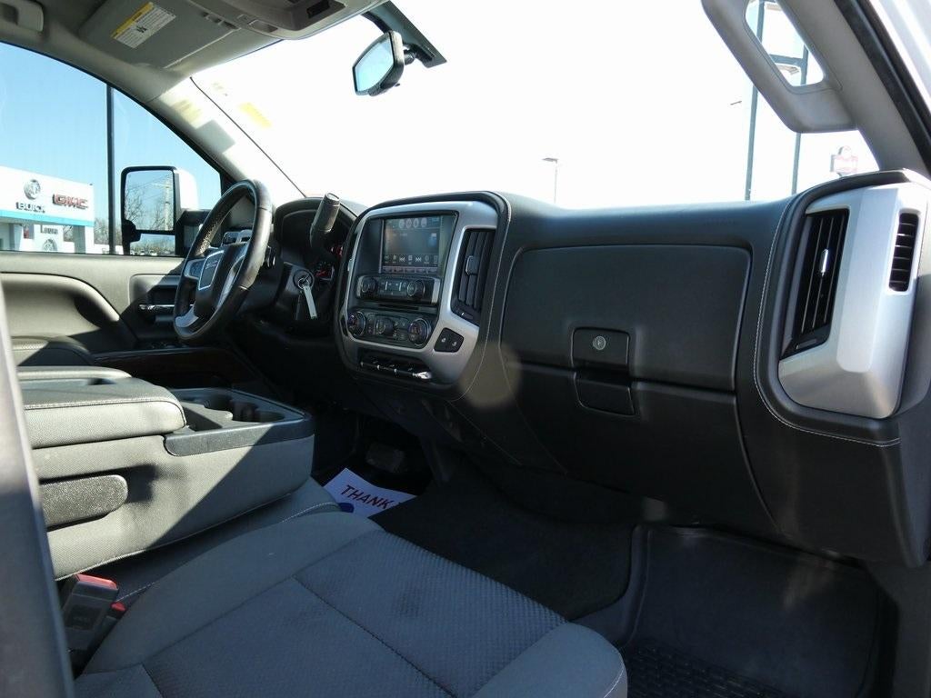 2017 GMC Sierra 1500 Double Cab Standard Box 4-Wheel Drive SLE