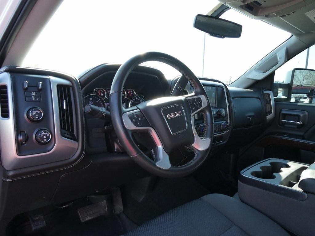 2017 GMC Sierra 1500 Double Cab Standard Box 4-Wheel Drive SLE