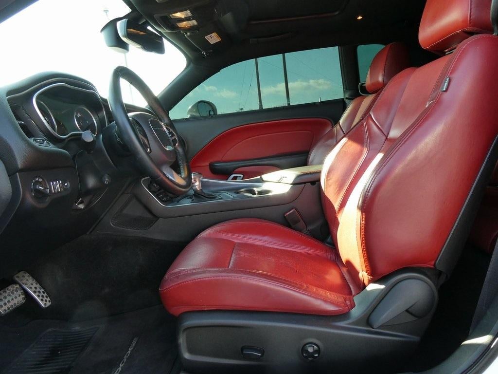 2016 Dodge Challenger 2dr Cpe SXT Plus