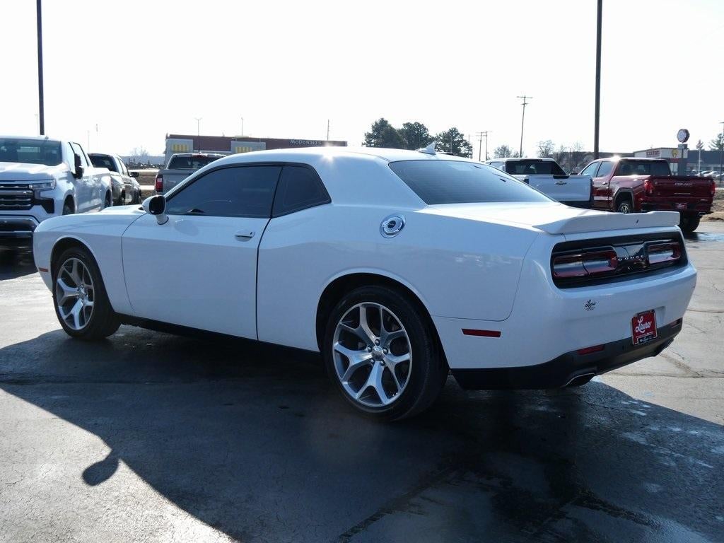 2016 Dodge Challenger 2dr Cpe SXT Plus