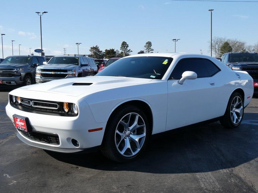 2016 Dodge Challenger 2dr Cpe SXT Plus