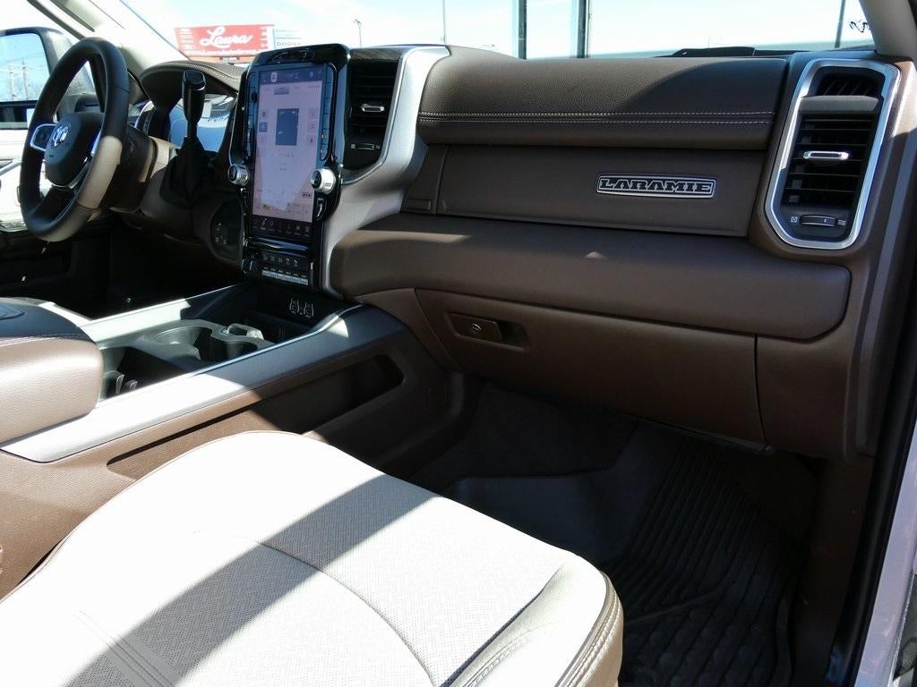 2025 RAM 3500 Laramie 4x4 Crew Cab 8' Box