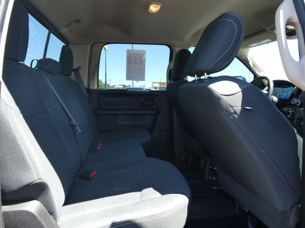 2020 RAM 2500 Tradesman 4x4 Crew Cab 6'4" Box