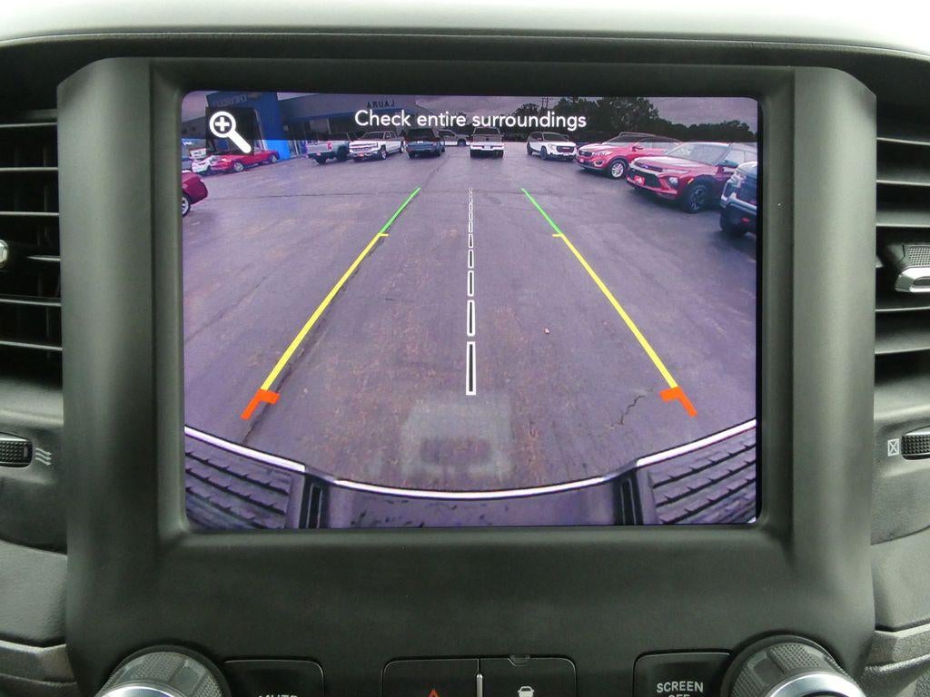 2021 RAM 2500 Tradesman 4x4 Crew Cab 6'4" Box