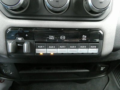 2019 RAM 2500 Tradesman 4x4 Crew Cab 6'4" Box