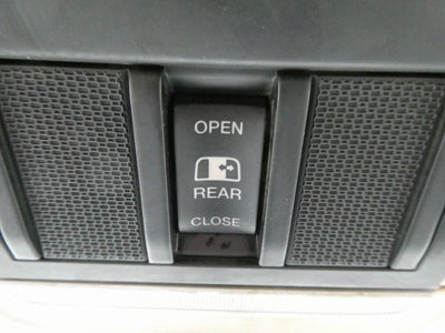 2019 RAM 2500 Tradesman 4x4 Crew Cab 6'4" Box