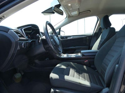 2020 Ford Fusion SE FWD