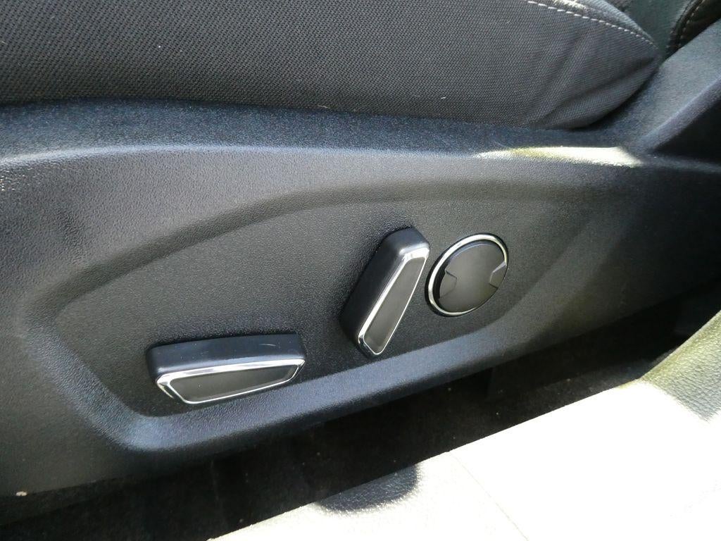 2020 Ford Fusion SE FWD