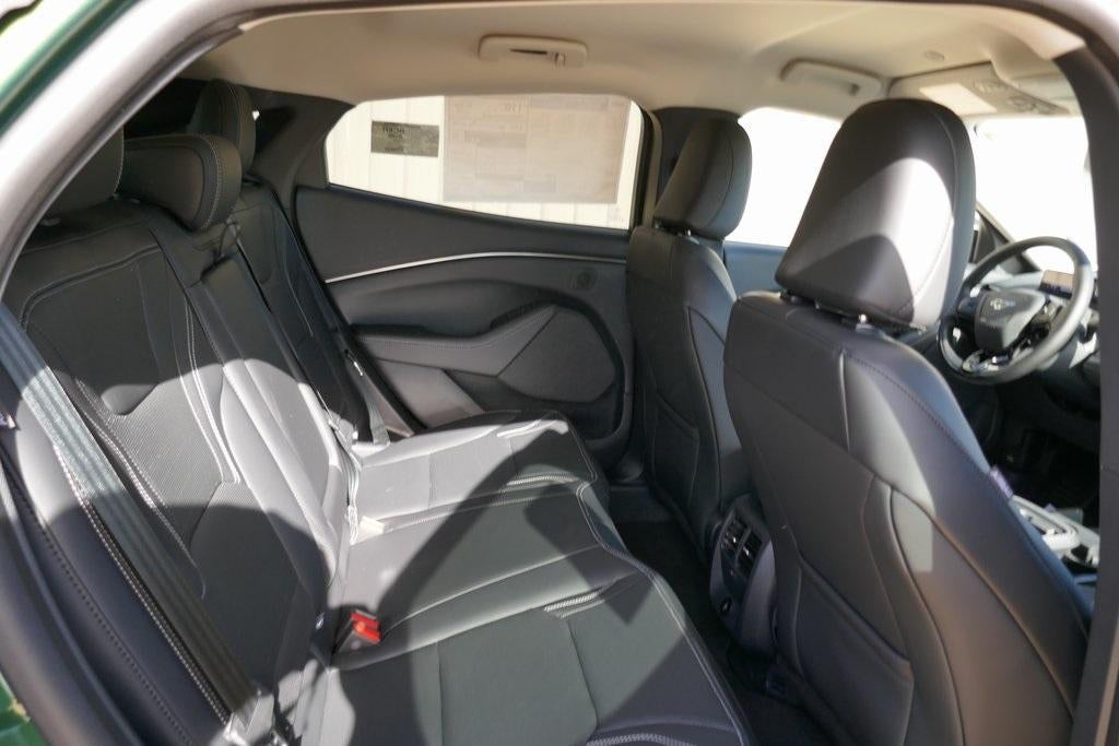 2025 Ford Mustang Mach-E Premium RWD