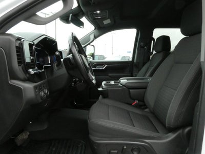 2022 Chevrolet Silverado 1500 Crew Cab Short Box 4-Wheel Drive LT 1LT