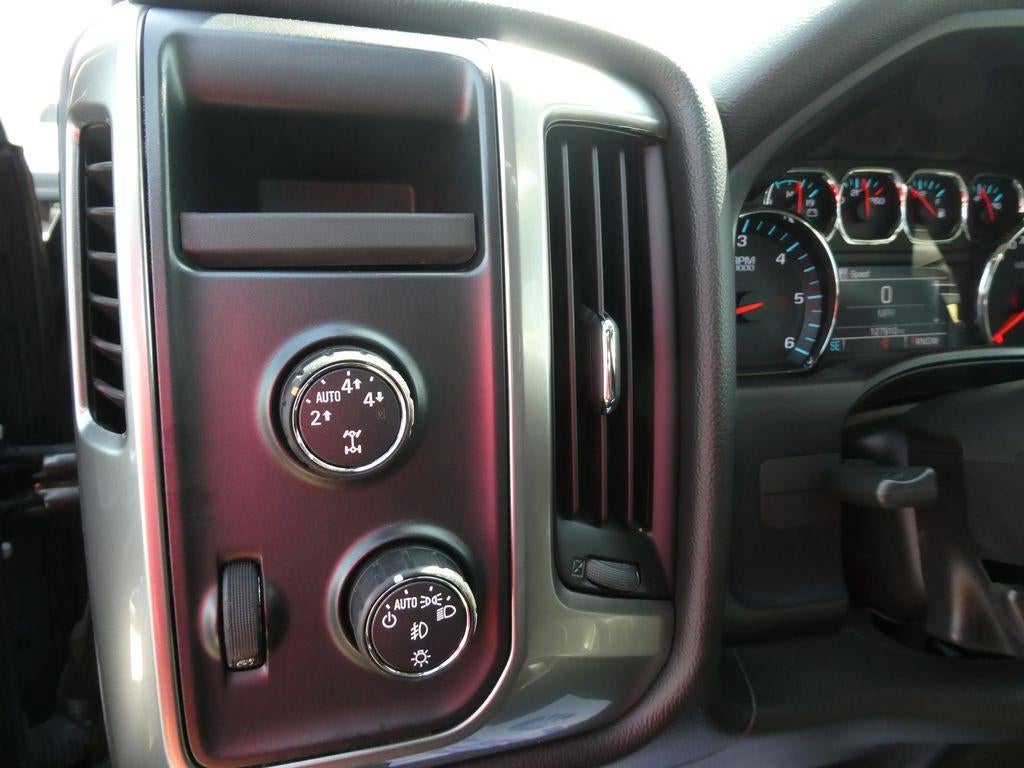 2015 Chevrolet Silverado 1500 Crew Cab Standard Box 4-Wheel Drive LT