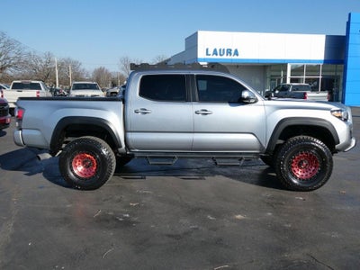 2023 Toyota Tacoma 4WD 4WD SR Double Cab 5' Bed V6 AT (GS)