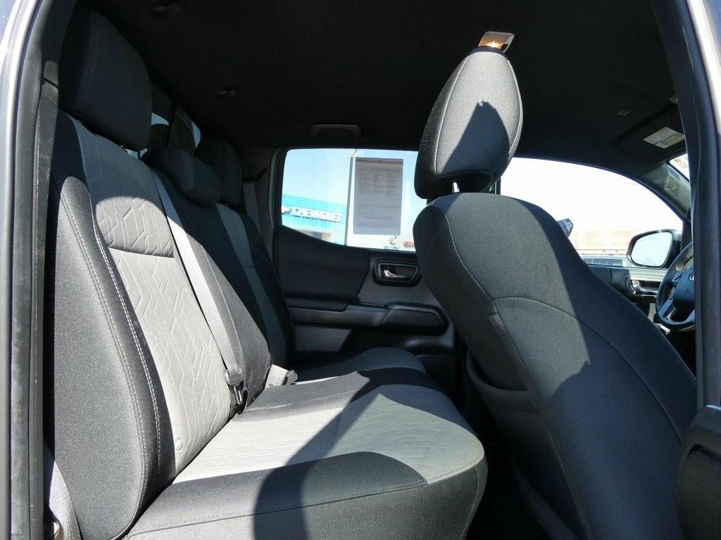 2022 Toyota Tacoma 4WD 4WD SR Double Cab 5' Bed V6 AT (GS)