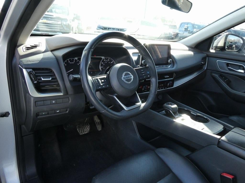 2021 Nissan Rogue FWD SV