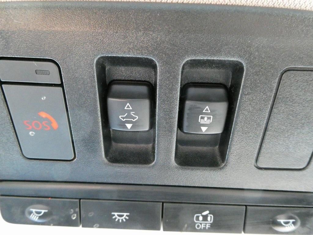 2021 Nissan Rogue FWD SV