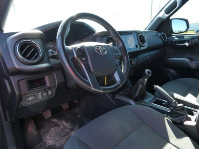 2019 Toyota Tacoma 4WD 4WD TRD Off Road Double Cab 5' Bed V6 MT (Natl)