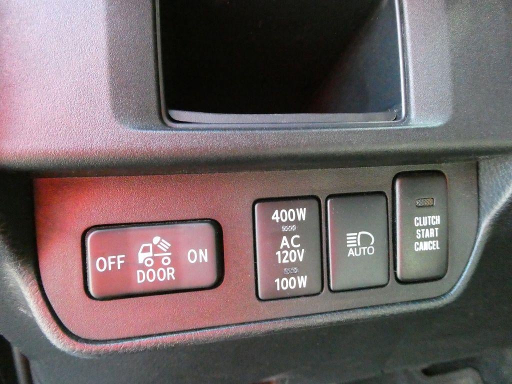 2019 Toyota Tacoma 4WD 4WD TRD Off Road Double Cab 5' Bed V6 MT (Natl)