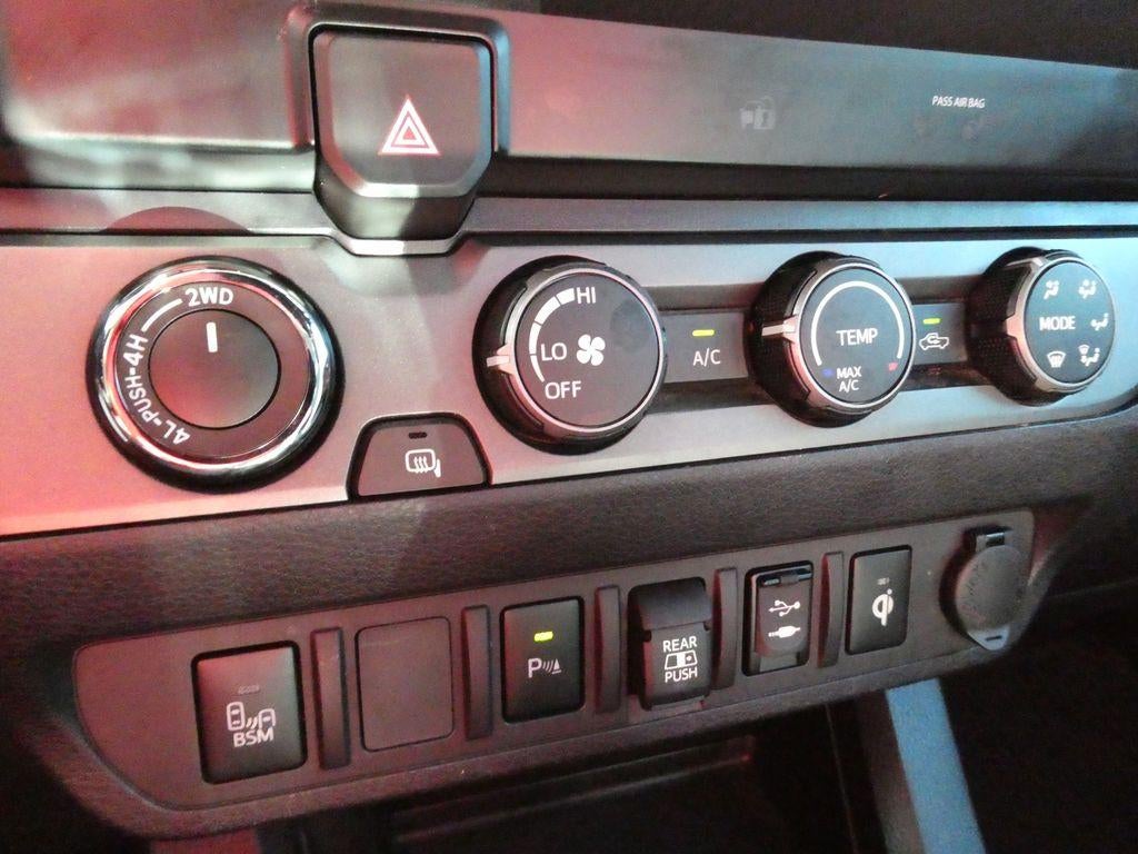 2019 Toyota Tacoma 4WD 4WD TRD Off Road Double Cab 5' Bed V6 MT (Natl)