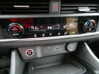 2023 Nissan Rogue FWD SV