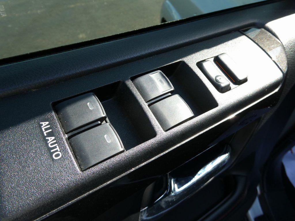 2023 Toyota 4Runner TRD Off Road 4WD (Natl)