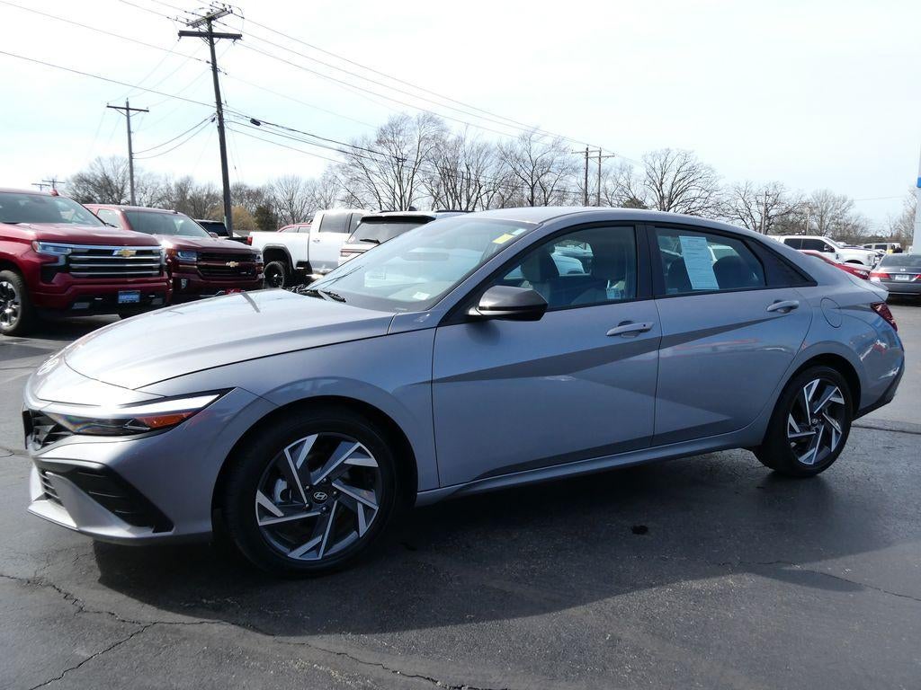 2025 Hyundai ELANTRA SEL Sport IVT