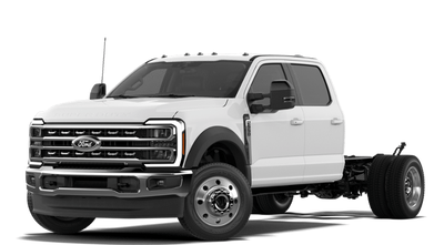 2027 Ford Chassis Cab F-550® LARIAT®