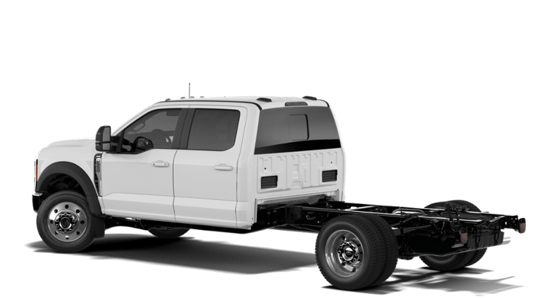 2027 Ford Chassis Cab F-550® LARIAT®