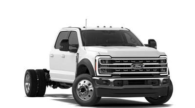2027 Ford Chassis Cab F-550® LARIAT®