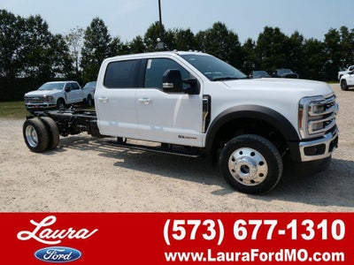 2026 Ford Chassis Cab F-550® LARIAT®