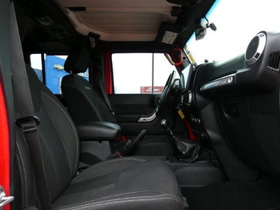 2016 Jeep Wrangler Unlimited 4WD 4dr Sahara
