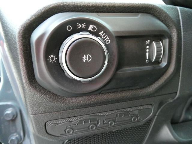 2025 Jeep Wrangler 4-Door Summit 4x4