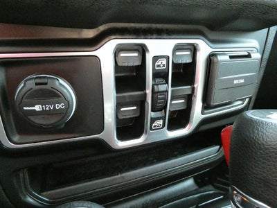 2025 Jeep Wrangler 4-Door Summit 4x4
