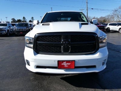 2017 RAM 1500 Night Crew Cab 4x4 5'7' Box