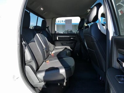 2017 RAM 1500 Night Crew Cab 4x4 5'7' Box