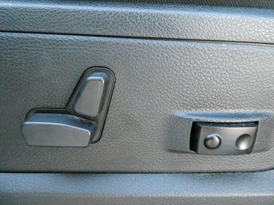 2017 RAM 1500 Night Crew Cab 4x4 5'7' Box