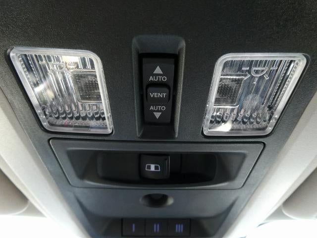 2017 RAM 1500 Night Crew Cab 4x4 5'7' Box