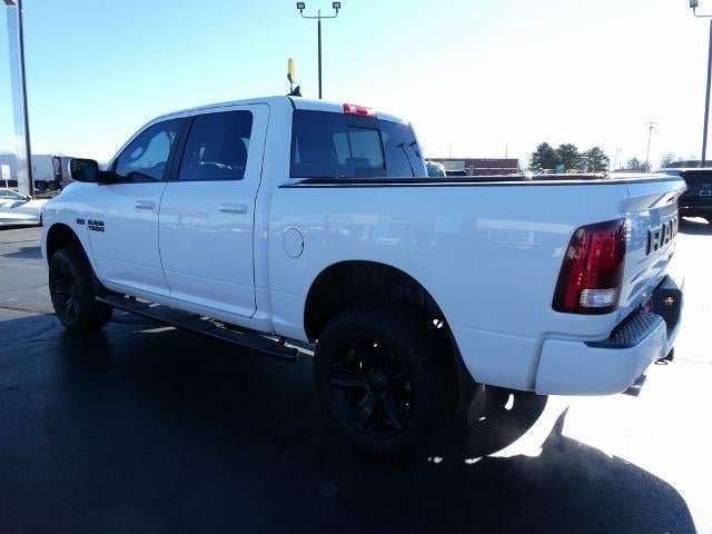 2017 RAM 1500 Night Crew Cab 4x4 5'7' Box