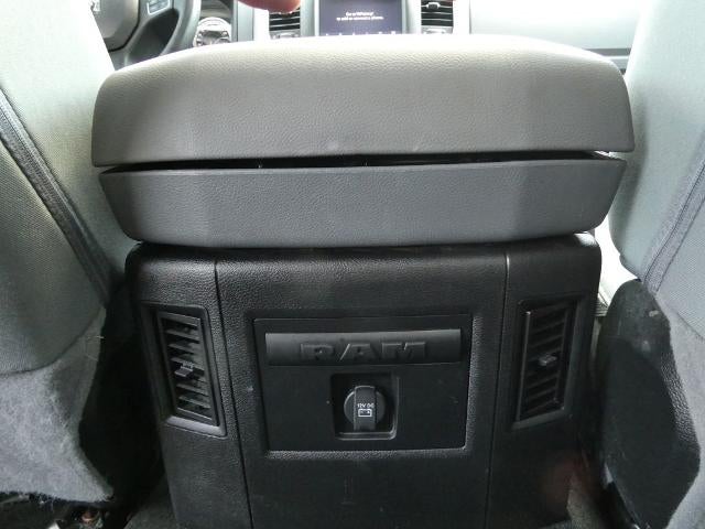 2018 RAM 1500 Big Horn Crew Cab 4x4 6'4' Box