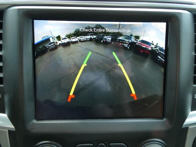 2018 RAM 1500 Big Horn Crew Cab 4x4 6'4' Box