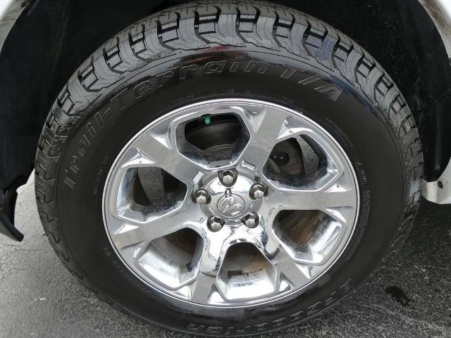 2018 RAM 1500 Laramie 4x4 Crew Cab 6'4" Box
