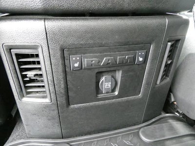 2018 RAM 1500 Laramie 4x4 Crew Cab 6'4" Box