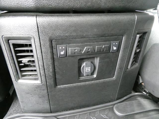 2018 RAM 1500 Laramie 4x4 Crew Cab 6'4" Box
