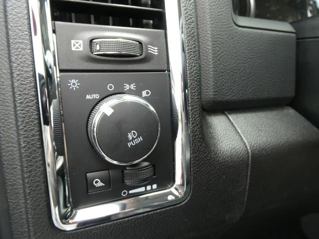 2018 RAM 1500 Laramie 4x4 Crew Cab 6'4" Box