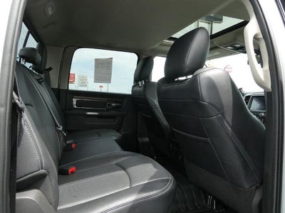 2018 RAM 1500 Laramie 4x4 Crew Cab 6'4" Box