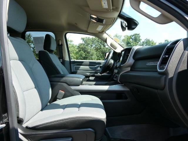 2020 RAM 1500 Big Horn Quad Cab 4x4 6'4' Box