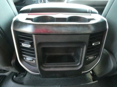 2020 RAM 1500 Big Horn Quad Cab 4x4 6'4' Box