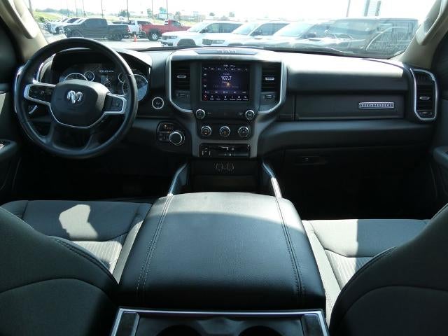2020 RAM 1500 Big Horn Quad Cab 4x4 6'4' Box