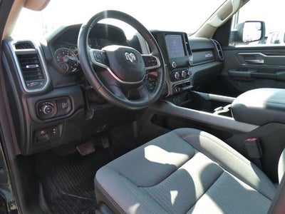 2020 RAM 1500 Big Horn Quad Cab 4x4 6'4' Box