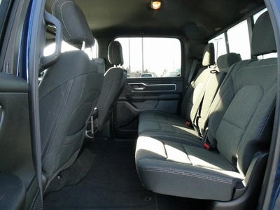 2020 RAM 1500 Big Horn Crew Cab 4x4 5'7' Box