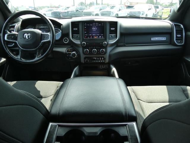 2020 RAM 1500 Big Horn Crew Cab 4x4 5'7' Box